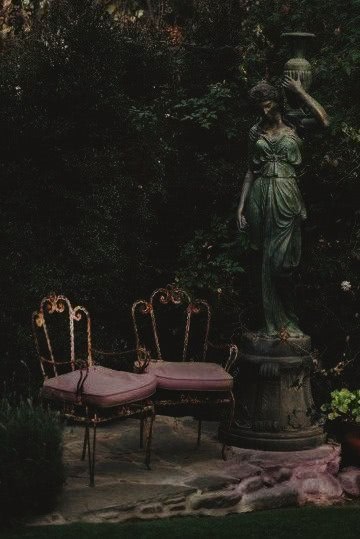 Похититель Роз L`artisan Voleur de Roses