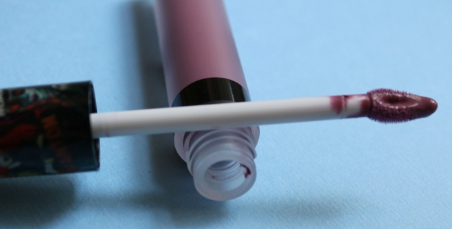 Lasplash Cosmetics Classic Horror Liquid Lipstick в оттенке Mina