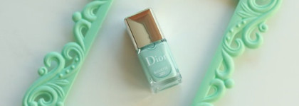 Весенние красавчики Dior Vernis Bleuette 301 и Dior Vernis Garden 302