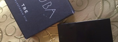 Немного тщеславия от Nouba Earthly Paradise Tre eyeshadow trio в оттенке 1 Vanity