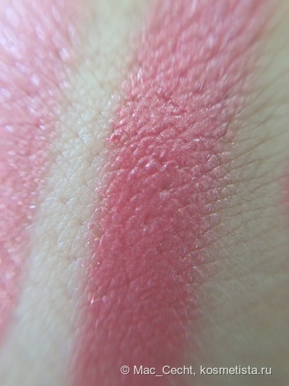 Shiseido Shimmering Rouge в оттенке PK311