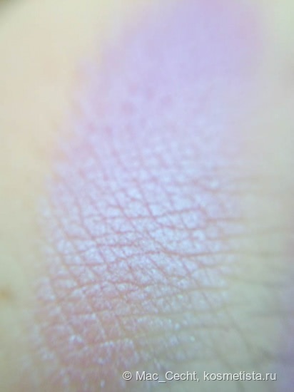 Urban Decay eyeshadow в оттенке Tonic