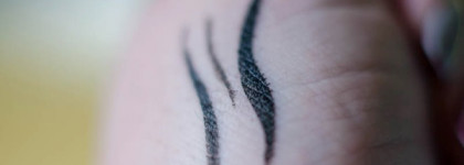 Подводка для глаз Lancome Liner Plume 01 Noir