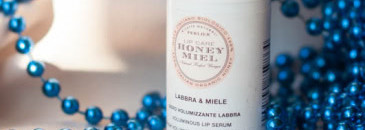 Сыворотка для увеличения объема губ Perlier Honey Miel Voluminous Lip Serum