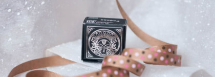 À la Jan Fabre: рассыпчатые тени для глаз Sigil inspired «Робкая» от Tammy Tanuka