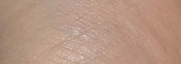 Приятно удивиший крем для рук Nivea "Питание и забота" Миндальное масло