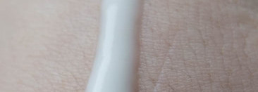 Гиалуроновый крем-филлер AquaFiller для кожи вокруг глаз Novosvit Pharma Laboratory