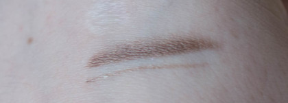 Essence Kajal Pencil #28 n'iced coffee