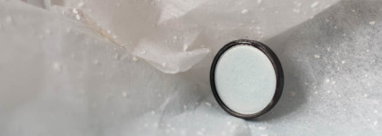 Essence MY Must Haves mono eyeshadow #12 want a mint?