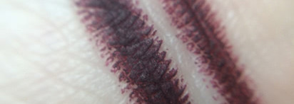 Еssence longlasting eye pencil #29 Berry Fantastic