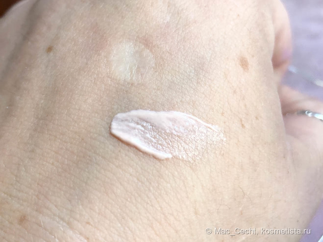 Eyeshadow bases - I