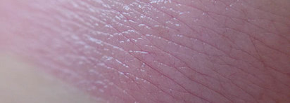 Essence Kiss the black sheep #05 stand out from crowd