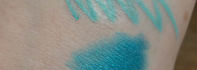 Бирюза в карандашах