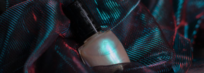 Misslyn Holo Shine #Mermaid off duty