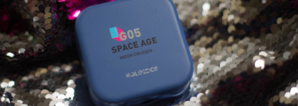 Kaleidos Makeup Space Age Highlighter #Moon Cruiser