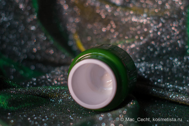 Innisfree Green Tea Seed: увлажнение на все случаи жизни