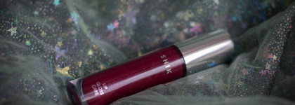 Для нелюбителей липких блесков: Shik Lip Care Gloss #Blackberry