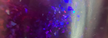 Таммивский Пульсар в текстуре Ультрафиолета: лак для ногтей Alvin D'or Chameleon Festival #11