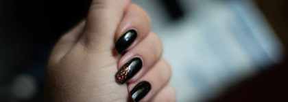 Elian Gel-Effect Nail Lacquer #Space black