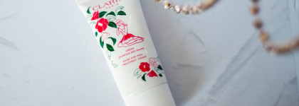 Foxco & Clarins: Сад цветущих камелий