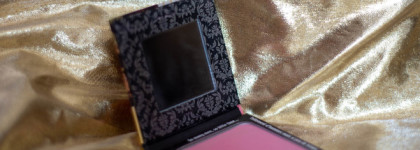 Розовый на грани сиреневого The Balm shadow/blush Down Boy