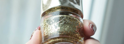 Лучший золотой топ ever: Smith & Cult Nail Polish Shattered Souls