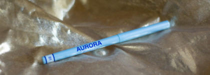 Карандаш для глаз Vivienne Sabo Aurora Borealis 01