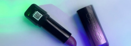 Комфортная помада в Новогоднюю Ночь: Catrice Shine Bomb Lipstick 070 Mystic Lavander