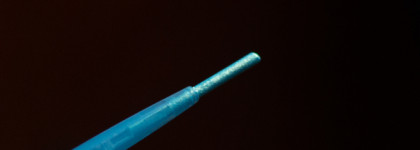 Beauty Bomb UFO Eye Pencil Holographic Conspiracy 03 Wait a minute