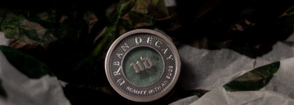 Urban Decay eyeshadow #C note