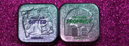 Kaleidos Makeup Space Age Highlighter