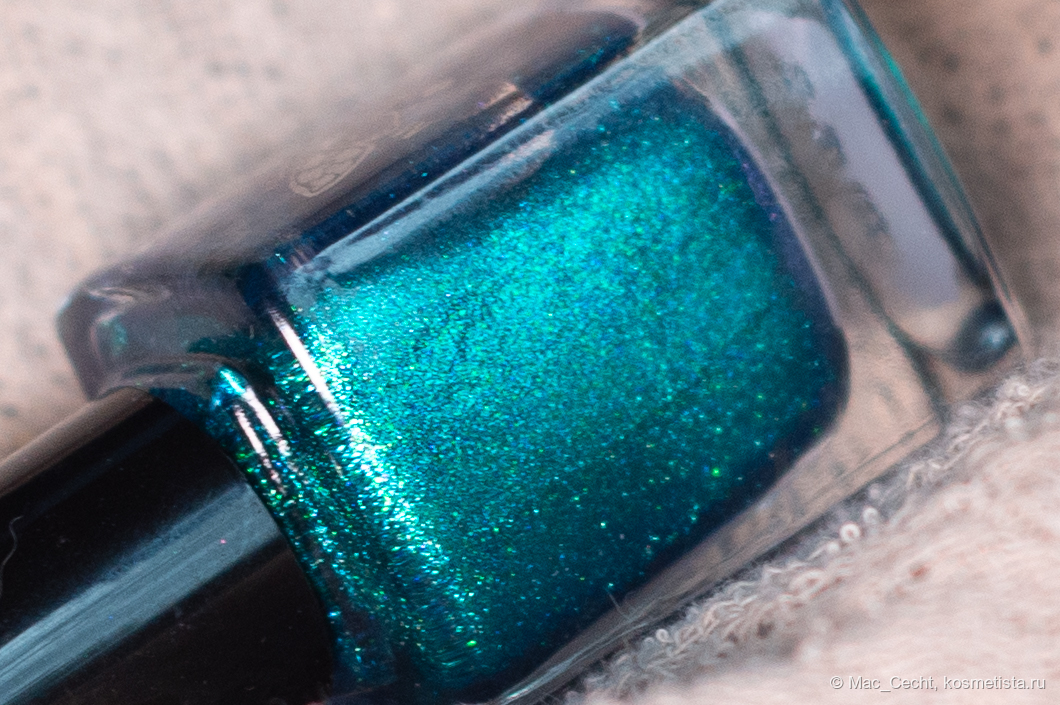 Искусственный свет.