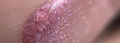 Фавориты 2025: декоративная косметика для губ