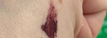 RAD all that juice mascara Oxblood