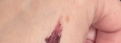 RAD all that juice mascara Oxblood