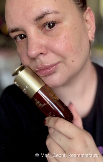 Макияж одним брендом: Clarins