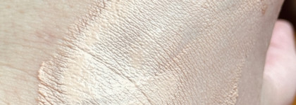 Макияж одним брендом: Clarins