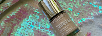 Макияж одним брендом: Clarins