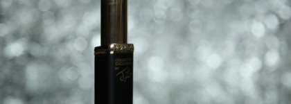 Rimmel Apocalips Big Bang, Rimmel 111 Kiss of Life, L'Oreal J Lo's Pure Red, Pupa Charming Burgundy