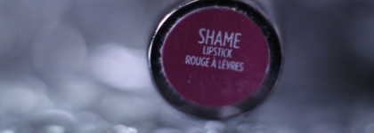 Urban Decay Revolution Lipstick Shame