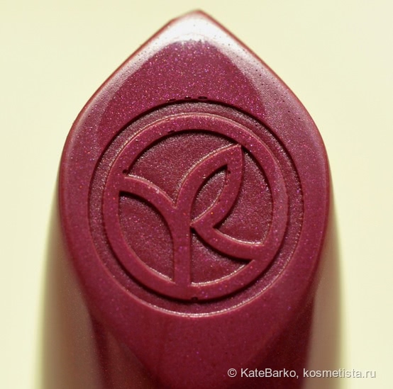 Настоящий сатин – помада Yves Rocher – Rouge vertige Satin в оттенке 42 