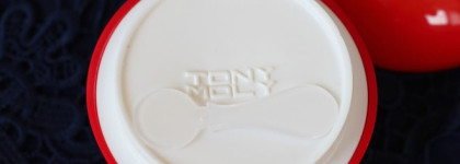 Потрясающий крем с потрясающим запахом Tony Moly Red Apple Tox Honey Сream