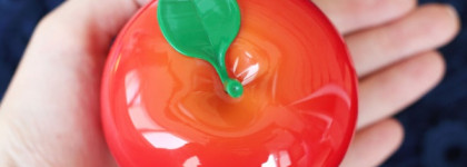 Потрясающий крем с потрясающим запахом Tony Moly Red Apple Tox Honey Сream