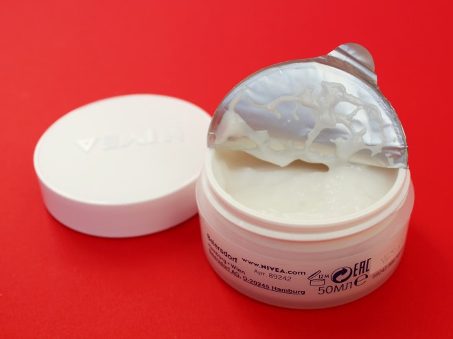 Серия кремов Nivea Make-Up Expert