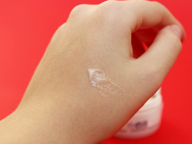 Серия кремов Nivea Make-Up Expert