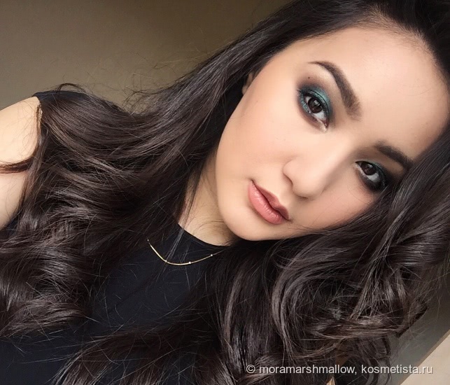 MAC Blue Brown Pigment