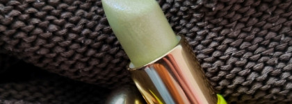 Вайб весны с помадой от Jeffree Star Cosmetics Lip Ammunition в оттенке Snowcone