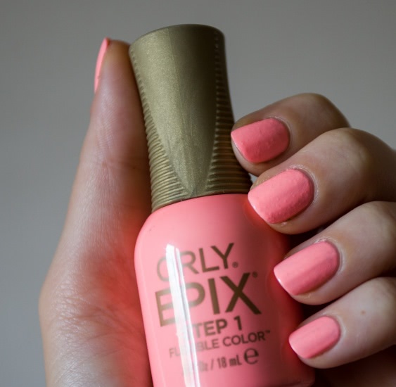 Orly Epix Flexible Color, лак в оттенке Trendy и закрепитель
