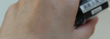 Моя прелесть Maybelline Master Contour V-Shape Duo Stick #01 Light