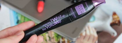 Хлопай ресницами и взлетай с Twist up the Volume Bourjois